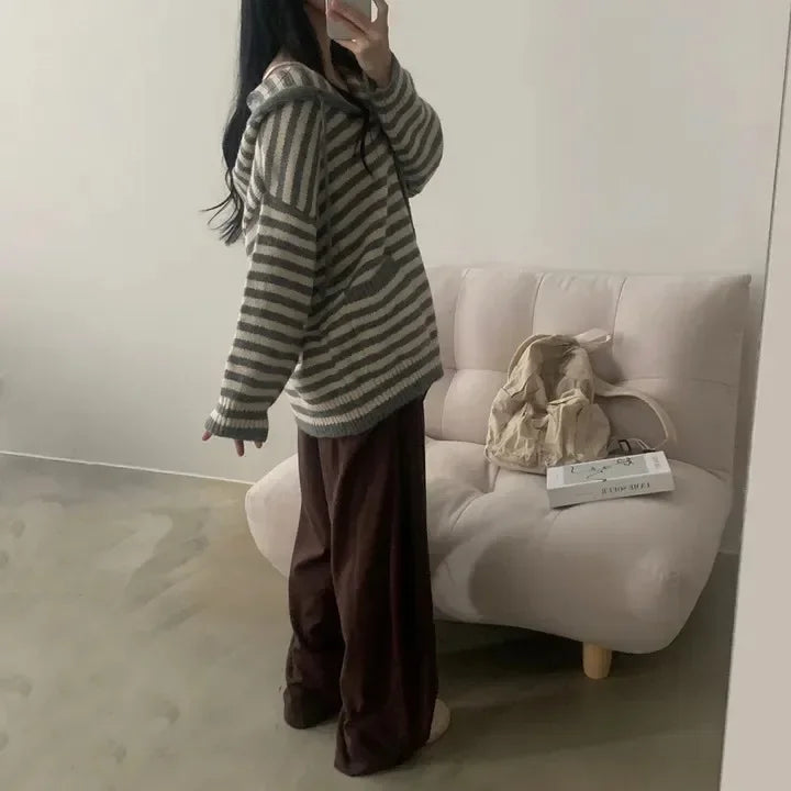 Fall Retro Women's Knitted Sweater Coat Faionable Striped Lazy Sle Hood Single Button Zipper Design Sense Top Warmth